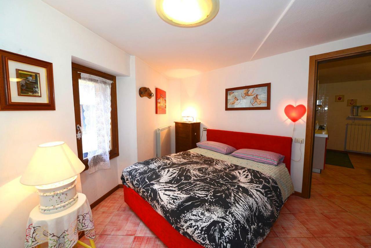 La Casa Del Cuore Temù Exterior foto